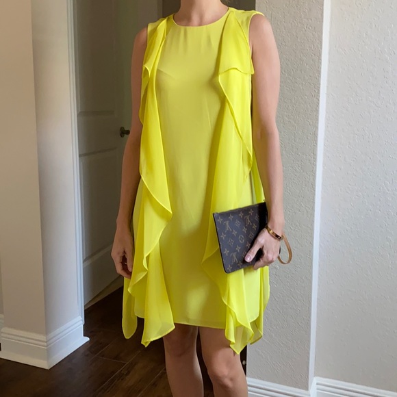 NWOT BCBG MaxAzria Yellow/Lime Flowy Dress XS - Picture 2 of 4